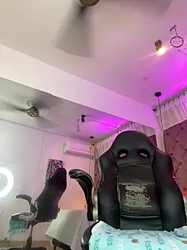 Auri__ webcam