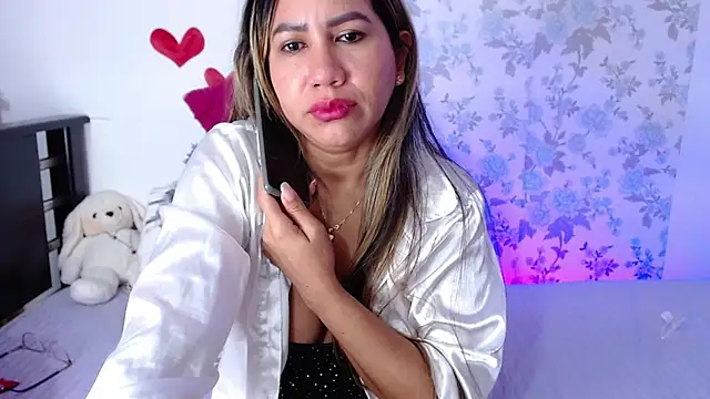 vanessacuter webcam