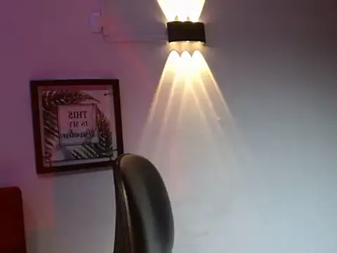 ValkiriaFoX webcam