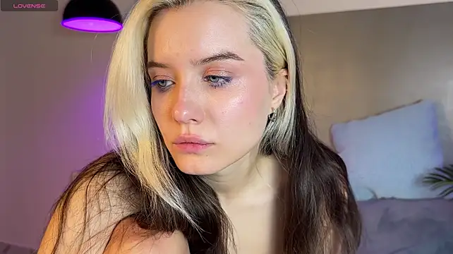 _blowjob_queen (F young) - PUSSY CLOUSE UP + BJ