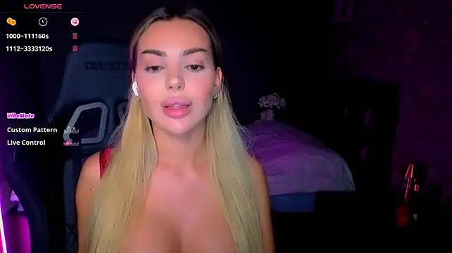 Ayla__Demir webcam