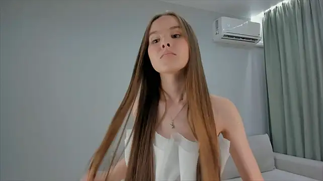 NerissaKhan webcam
