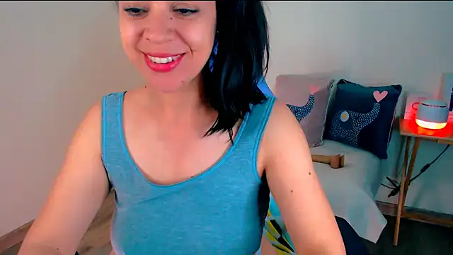 LATINGODDESS_X live cam on StripChat