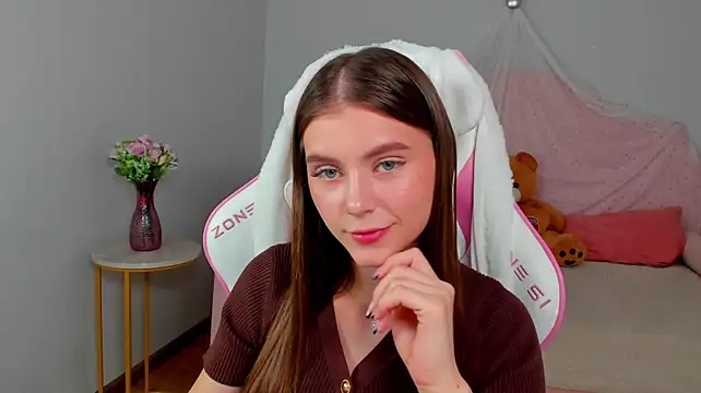 EricaFoxes webcam