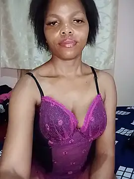 sexySmall52993 webcam
