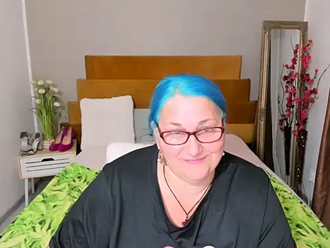 Sugarmommy_69X webcam