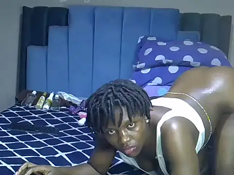 melanin_moon webcam