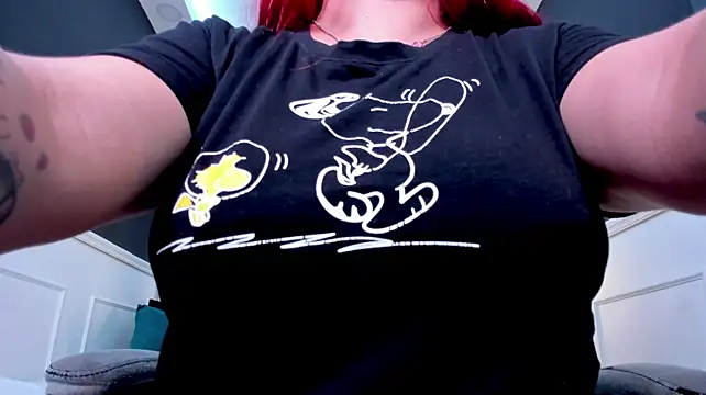miia_blumm live cam on StripChat