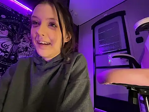 Lilactease webcam