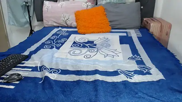 BootySoYummyX webcam