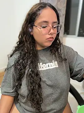 CurlyGirl_1 webcam