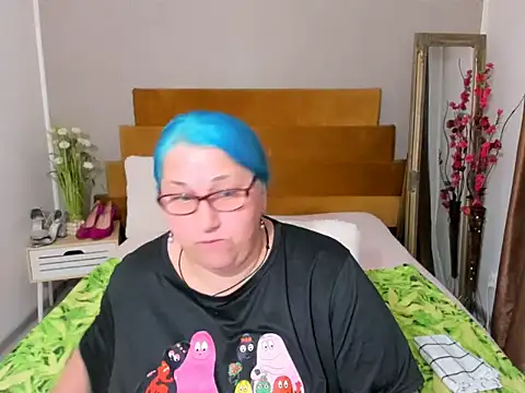 Sugarmommy_69X webcam