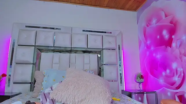 mia_peyton webcam