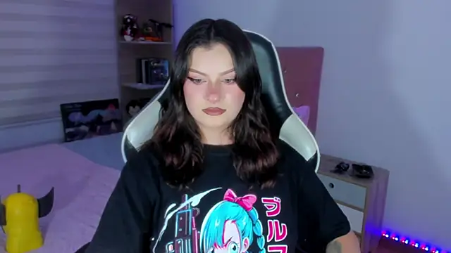 OphelianaRose33 webcam