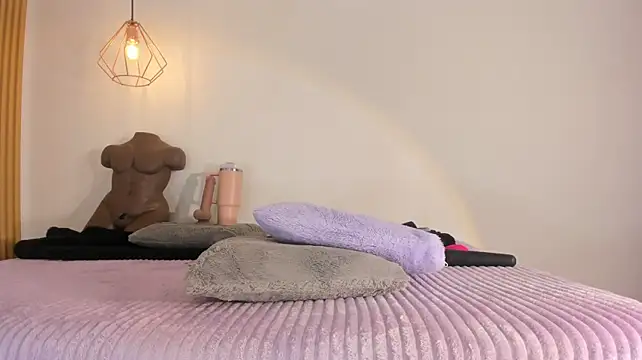 AriaBelle webcam