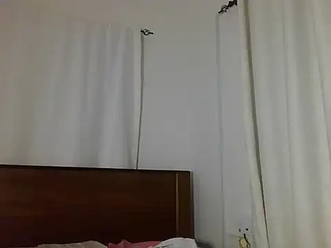SleekCandy_petites webcam