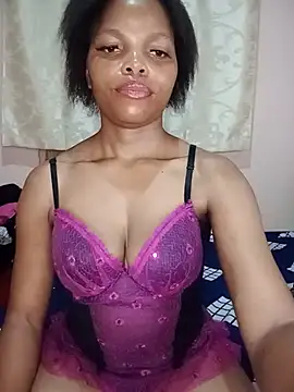 sexySmall52993 webcam