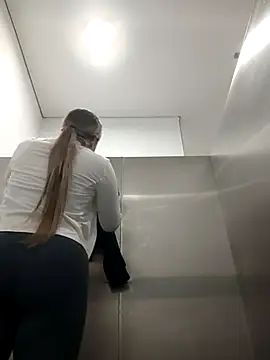 alana_69 webcam