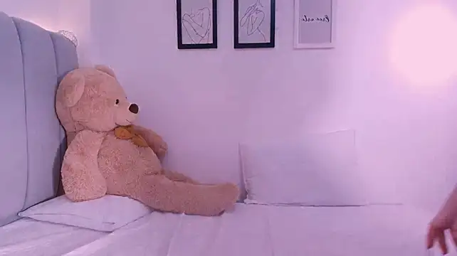 DannaHyde webcam