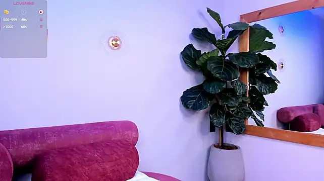 Travis_lenox_ webcam