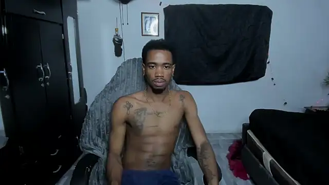 Kofi_exotic_2 webcam