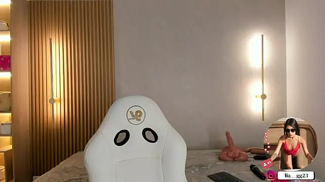 liah_cleir webcam