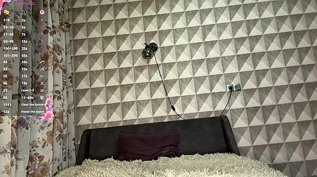 EmmaLovelyBB webcam