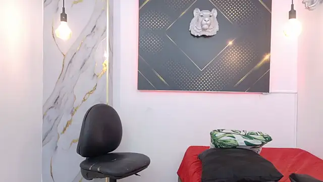 Antonella_Gomez75 live cam on StripChat
