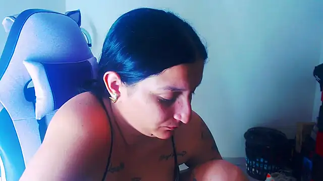 liz_dirty webcam