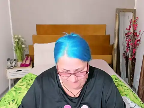 Sugarmommy_69X webcam