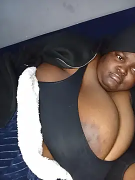 ChubbyLucia webcam