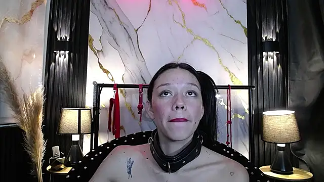 Doll4anall webcam