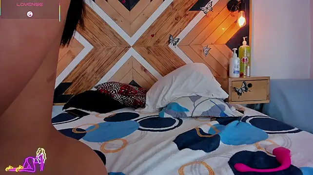 Kathaleiya_Ozz webcam