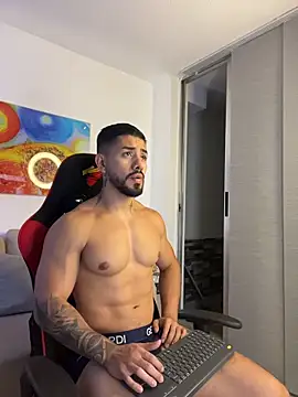 Ezzio_Scolaro webcam