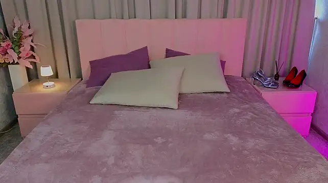 Ariana_Petite webcam