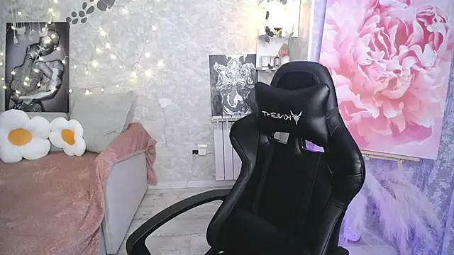 NickyAdamidi webcam