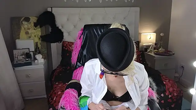 RoxalanaStar webcam