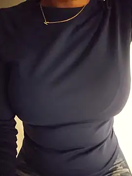 _MissPompitas23_ webcam
