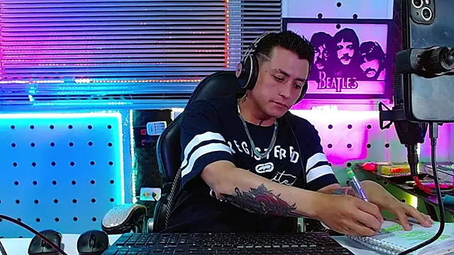 Godofcumxxx webcam