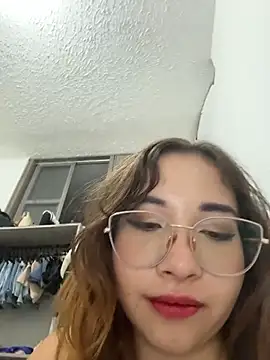 AliciaWhite_nt live cam on StripChat