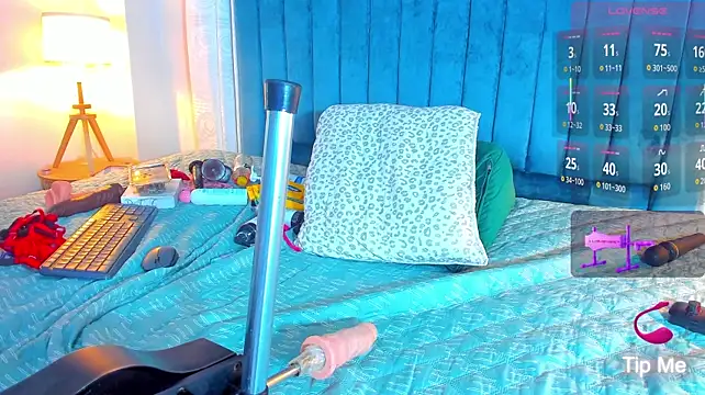 sarayhorny69 webcam