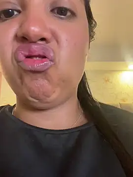 nicole_fisherr webcam