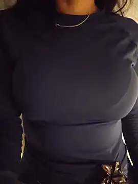 _MissPompitas23_ webcam