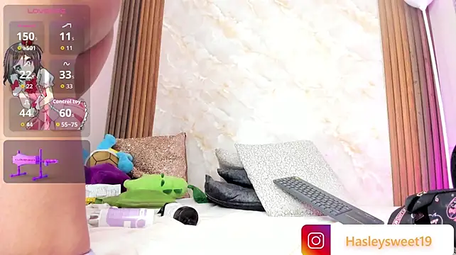 Zaabrina_20 live cam on StripChat