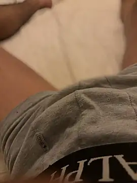 Zix69 live cam on StripChat