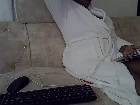 Ndanu_Ercie live cam on StripChat