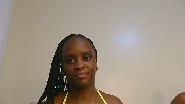Cocoaauara webcam