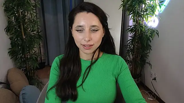 KiraNoir___ webcam