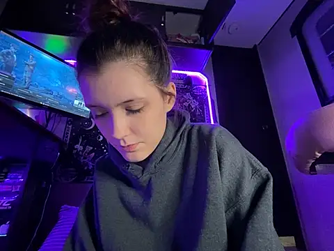 Lilactease webcam