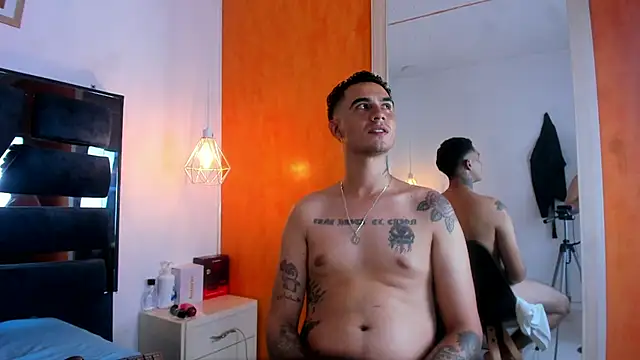 Irina_and_Max webcam